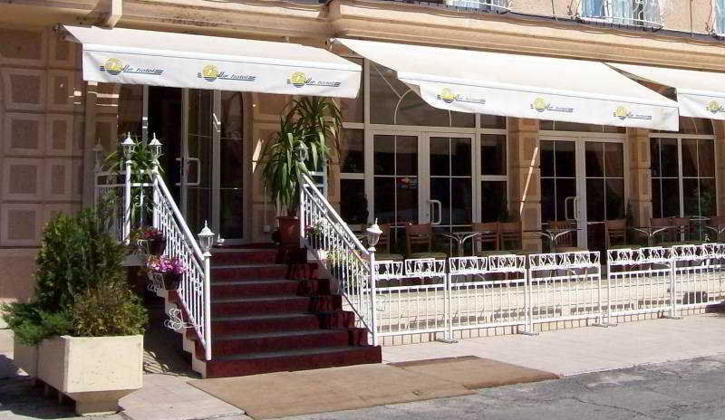 Vip Hotel Skopje - New Management Exterior foto