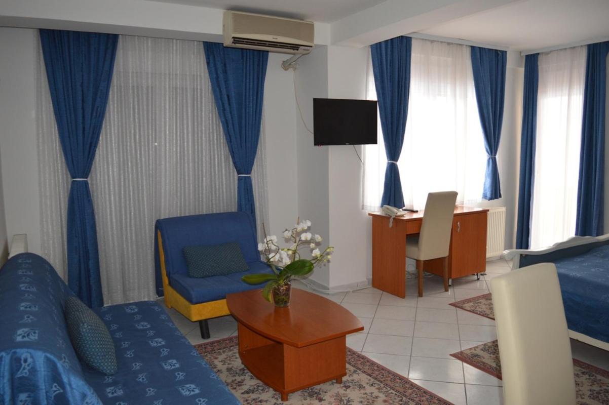 Vip Hotel Skopje - New Management Exterior foto
